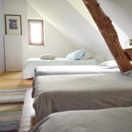 Alojamento de Acomodação e Pequeno-almoço Le Petit Manoir De La Vernelle 3*